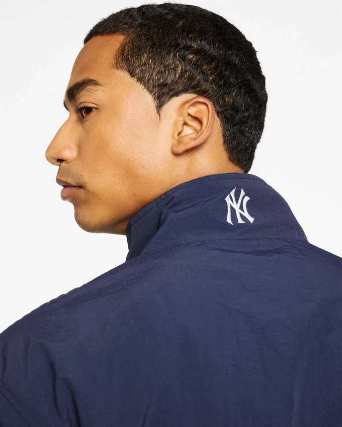 Ny yankees nylon windbreaker Ny yankees nylon windbreaker
