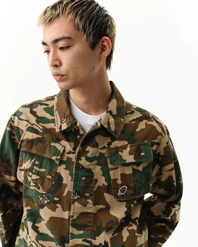 Running dog woodland camo field jacket Running dog woodland camo field jacket